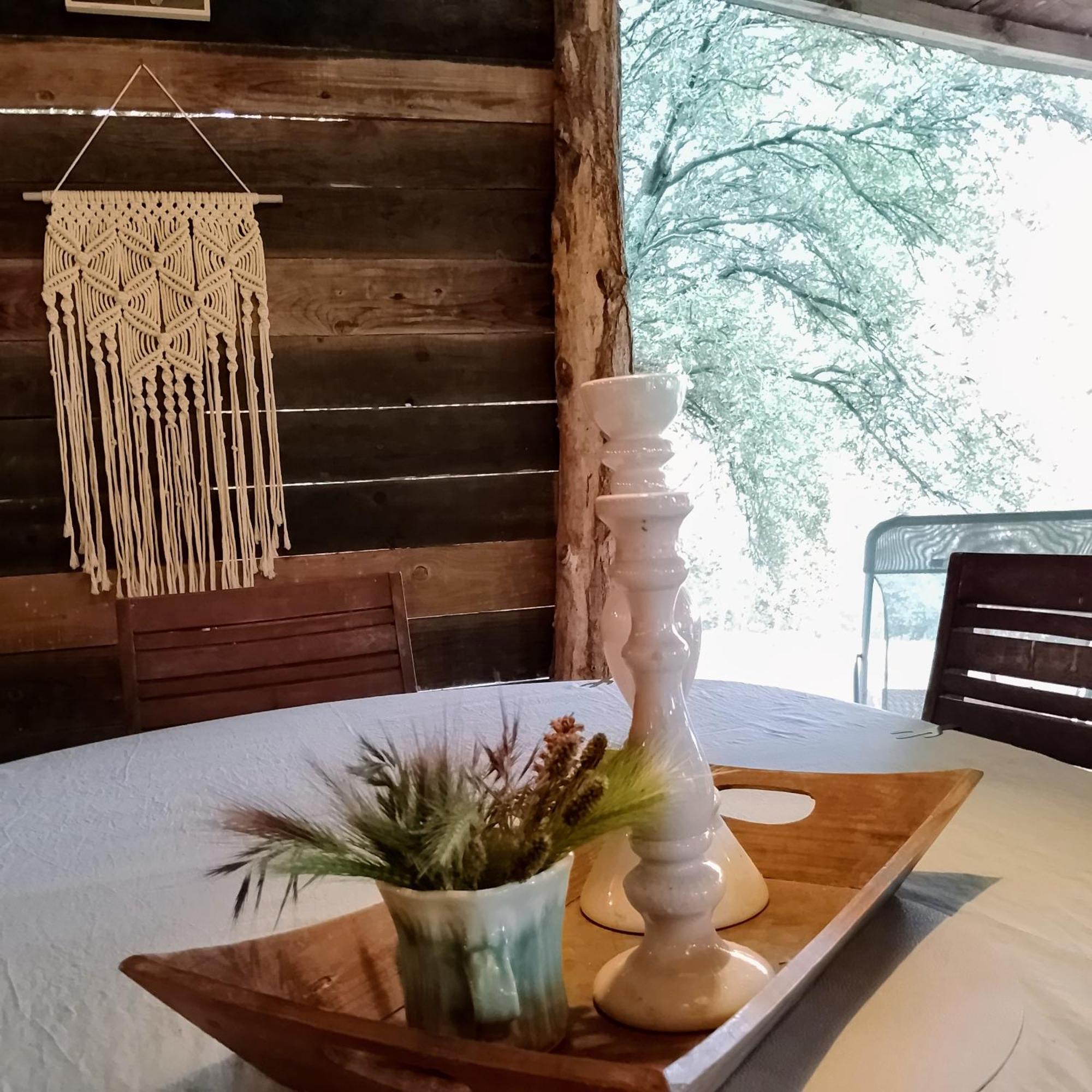 Au Fil De Soi Hotel Vezenobres Buitenkant foto