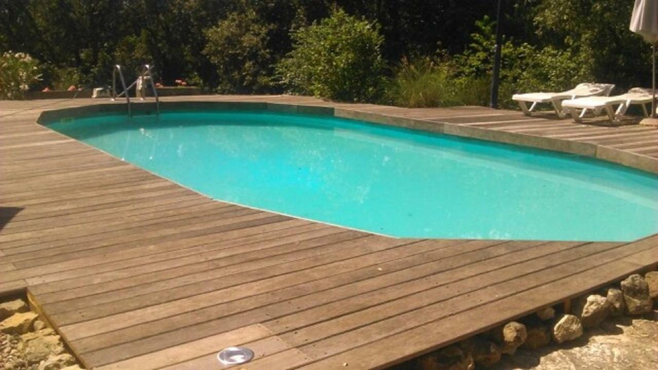 Au Fil De Soi Hotel Vezenobres Buitenkant foto